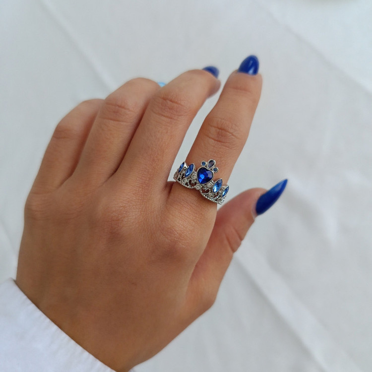 انگشتر زنانه مدل تاج کد bb536