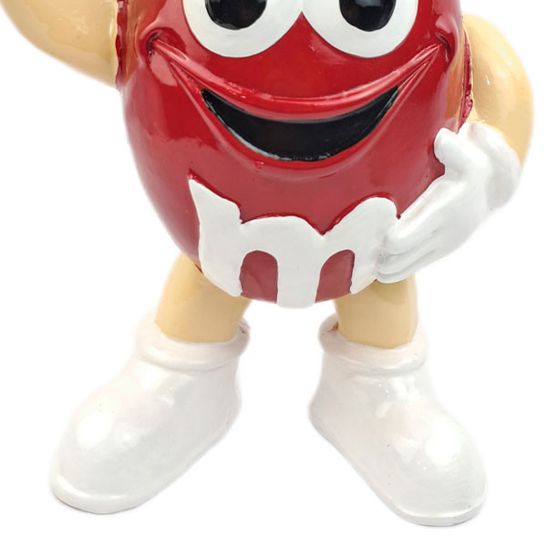 مجسمه دکوری مدل M&M ایستاده بزرگ